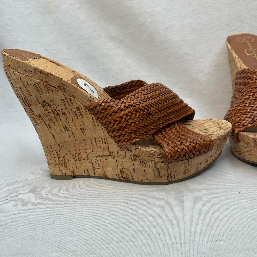 Brown, slide platform, wedges
